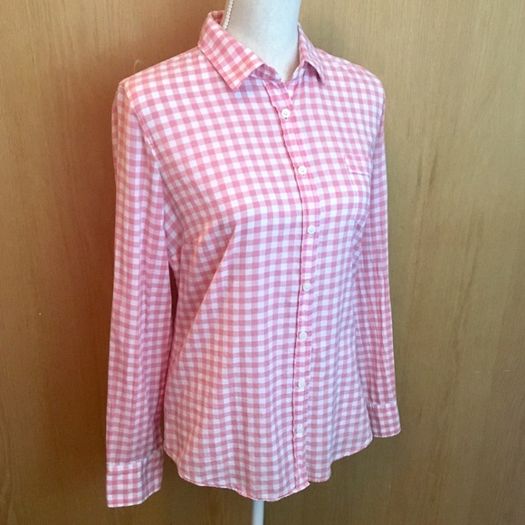 J. Crew Tops - J. Crew classic button-down gingham print